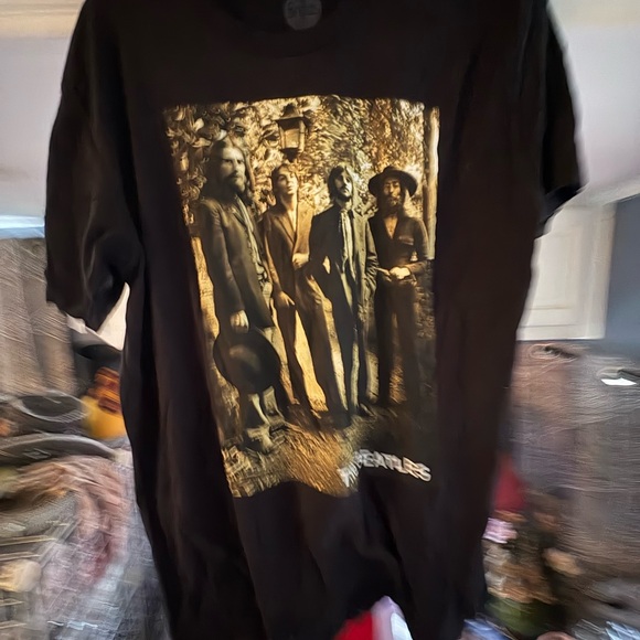 The Beatles Other - The Beatles Black and Gold Short Sleeve Tee